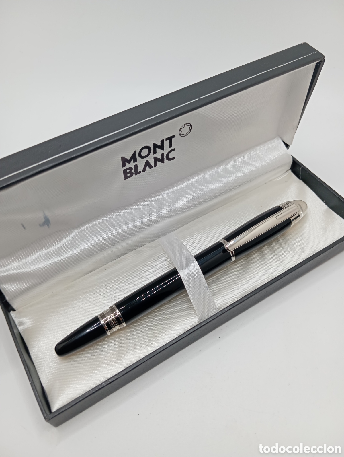 Plumas estilogr&aacute;ficas antiguas: Pluma estilogr&aacute;fica Montblanc Starwalker replica