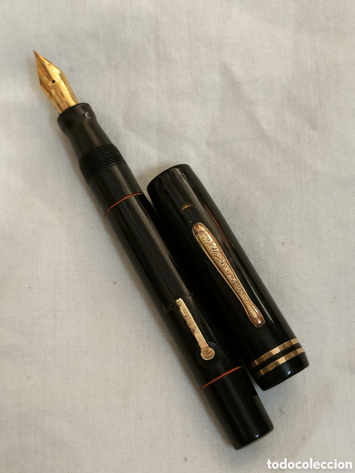 Plumas estilogr&aacute;ficas antiguas: Pluma Estilogr&aacute;fica Conklin Endura Senior &rdquo;Red Bands&rdquo; (A&ntilde;os 20) - Plum&iacute;n Oro 14k