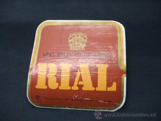 Alte Etiketten: ETIQUETA - VINO SELECTO DE MESA - RIAL - MANRESA -