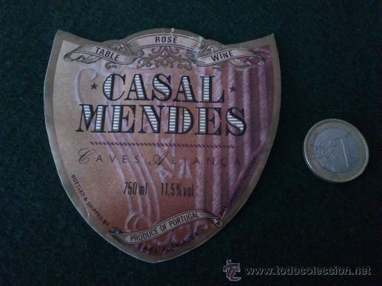 Etiquetas antiguas: 1 etiqueta de vino portugues Casal Mendes