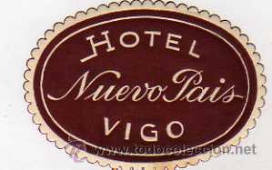 Etiquetas antiguas: Etiqueta hotel. Hotel Nuevo Paris. Vigo. 7 x 5 cm.