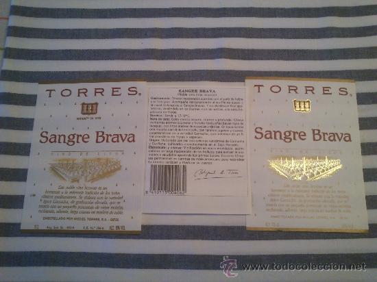 Etiquetas antiguas: Lote de 2 etiquetas nuevas de vino Sangre Brava de bodegas Torres