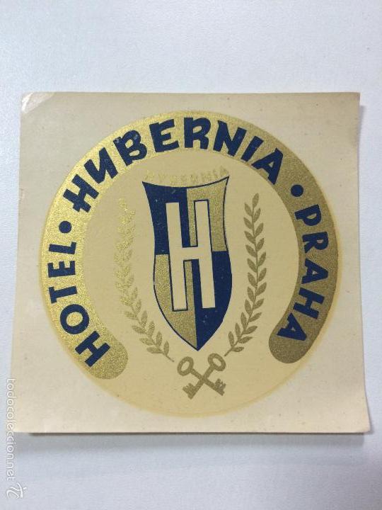 Etiquetas antiguas: ETIQUETA HOTEL HYBERNIA, PRAGA CHEQUIA, LUGGAGE LABEL, MEDIDAS 10,4 X 10,2 CM.