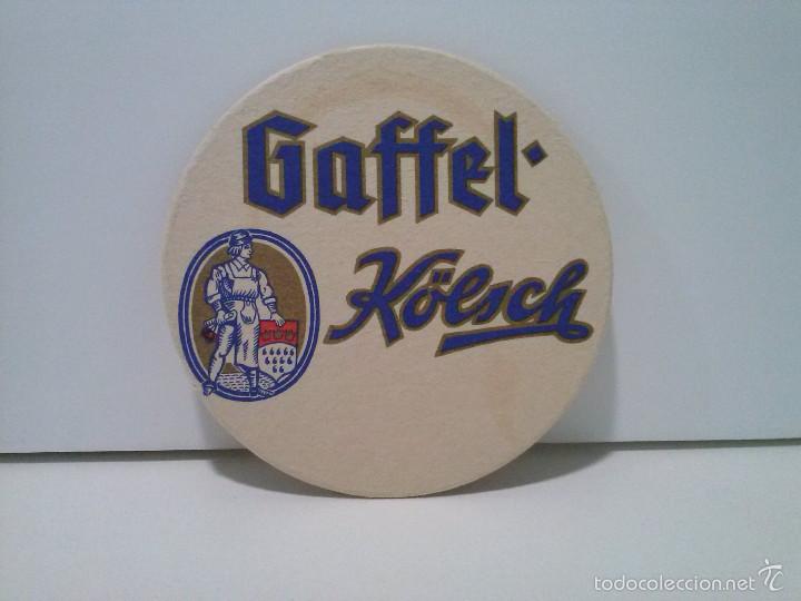 Etiquetas antiguas: POSAVASOS GRANDE ETIQUETA GAFFEL K&Ouml;LSCH POSAVASO HOTELES HERALDICA