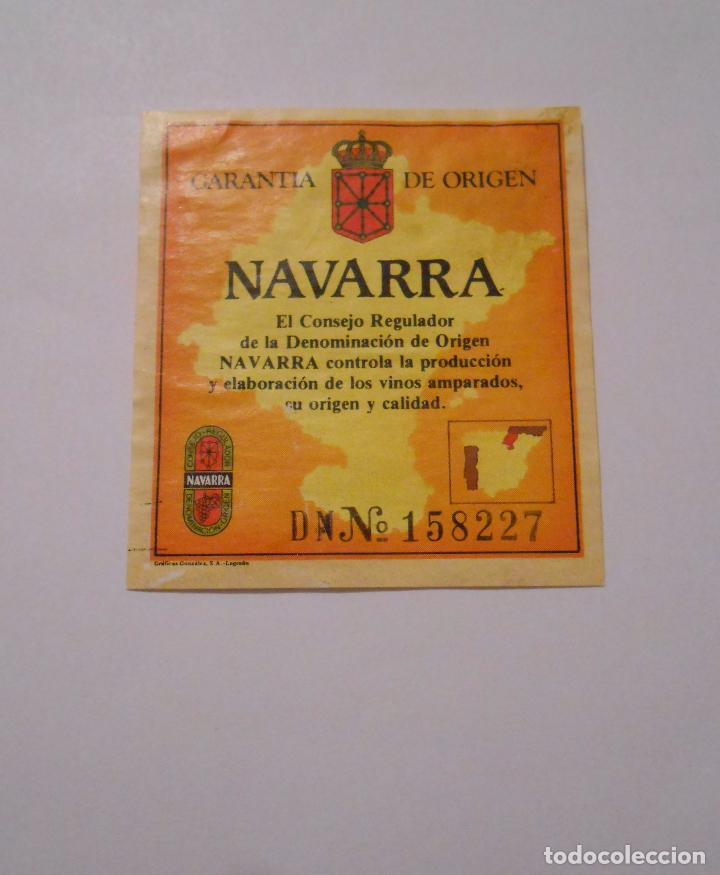 Etiquetas antiguas: ETIQUETA GARANTIA VINO DENOMINACION ORIGEN NAVARRA. CONSEJO REGULADOR. TDKP8
