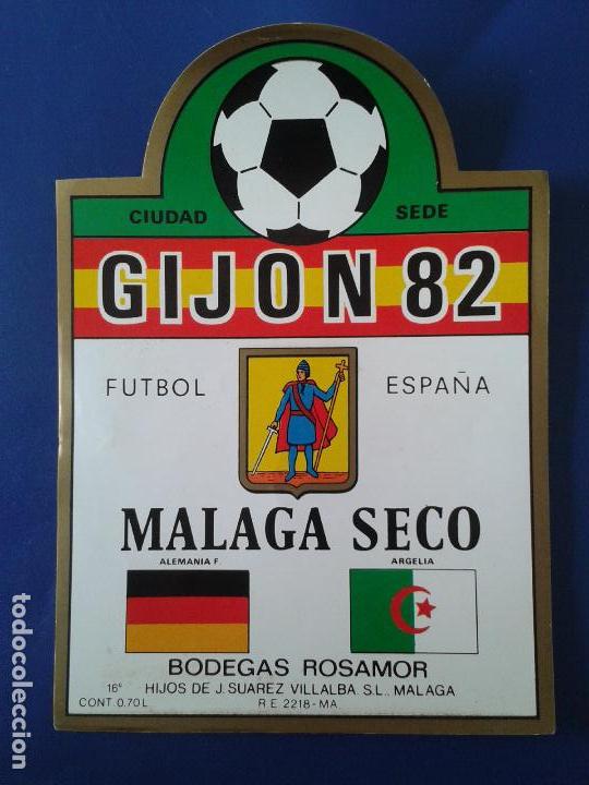 Etiquetas antiguas: ETIQUETA DE VINO MALAGA SECO ESPA&Ntilde;A 82 MUNDIAL 1982 BODEGAS ROSAMOR CIUDAD SEDE - GIJON