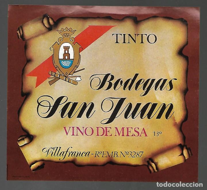 Etiquetas antiguas: ETIQUETA GRANDE VINO DE MESA TINTO BODEGAS SAN JUAN. SIN PEGAR, IMPECABLE. A&Ntilde;OS 80
