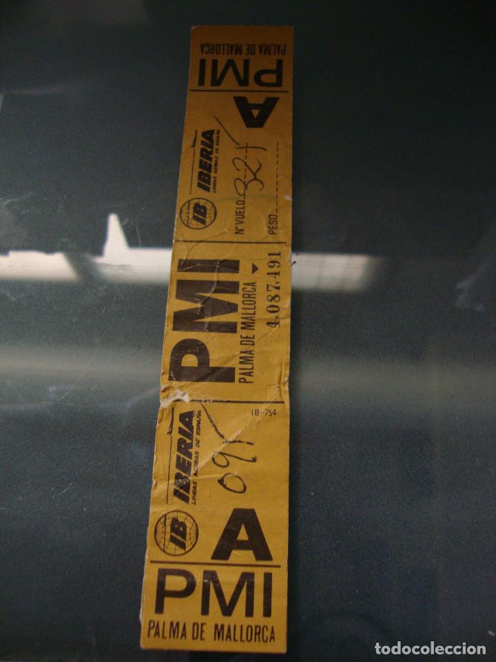 Etiquetas antiguas: ANTIGUO IDENTIFICADOR DE MALETAS A&Ntilde;OS 70 IBERIA AEROPUERTO PALMA DE MALLORCA PMI VUELO 325 .