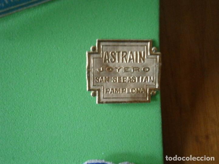 Etiquetas antiguas: preciosa etiqueta a&ntilde;os 30 40 astrin joyero pamplona