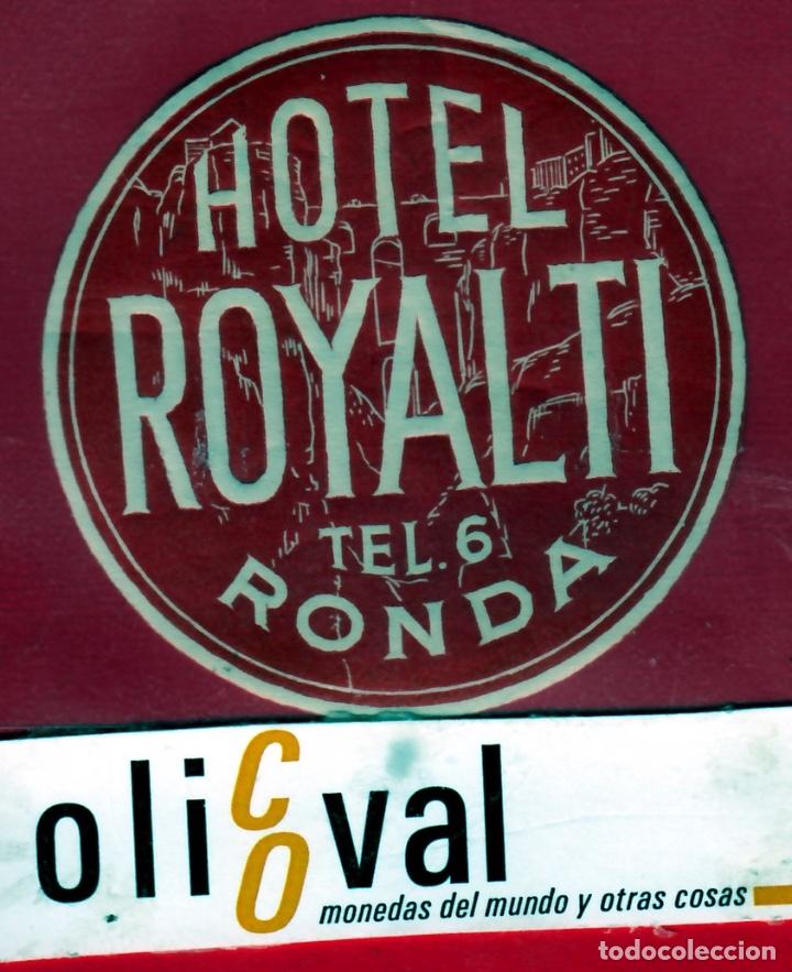 Etiquetas antiguas: ETIQUETA HOTEL MALAGA HOTEL ROYALTI  RONDA  ROJA SOBRE BCO. TROQUEL 65 mm