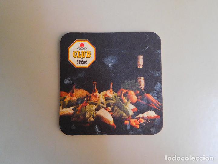 Etiquetas antiguas: POSAVASOS BEERMAT CARTON CERVEZA CLUB STELLA ARTOIS - TEXTO RECETA EN FRANC&Eacute;S LES KEGELS DE CH'NORD