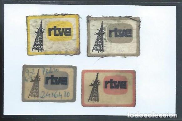 Etiquetas antiguas: RTVE. RADIO TELEVISI&Oacute;N ESPA&Ntilde;OLA. LOTE DE 4 ETIQUETAS TEXTILES, PEGATINAS DE TELA.