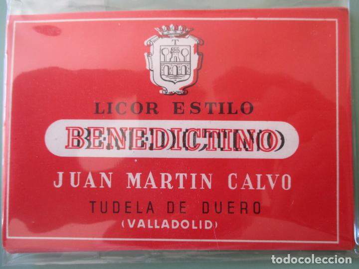 Old Labels: LOTE DE 50 ETIQUETAS DE LICOR ESTILO BENEDICTINO. TUDELA DE DUERO. JUAN MART&Iacute;N CALVO. 13 X 9 CM