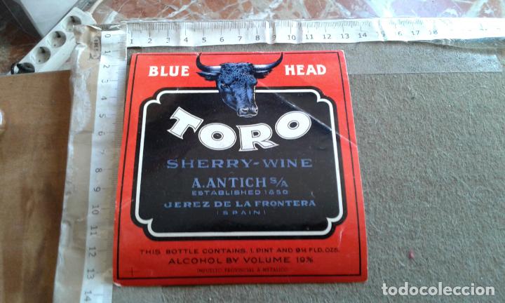 Etiquetas antiguas: ETIQUETA BLUE HEAD TORO - SHERRY WINE - A. ANTICH S.A.