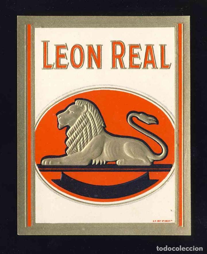 Etichette antiche: Etiqueta de tabaco en relieve: LEON REAL