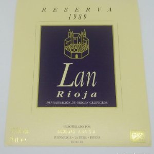 Lan. Reserva 1989. Bodegas Lan. Fuenmayor. La Rioja. Etiqueta de muestra impecable