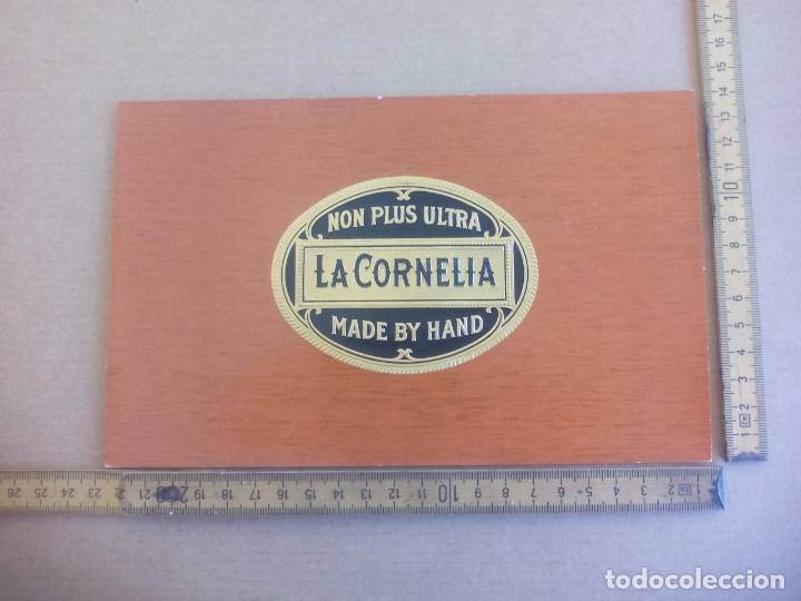 Etiquetas antiguas: LA CORNELIA NON PLUS ULTRA. ANTIGUA ETIQUETA DE CAJA DE PUROS CIGARROS Cigar Box Label VITOLA