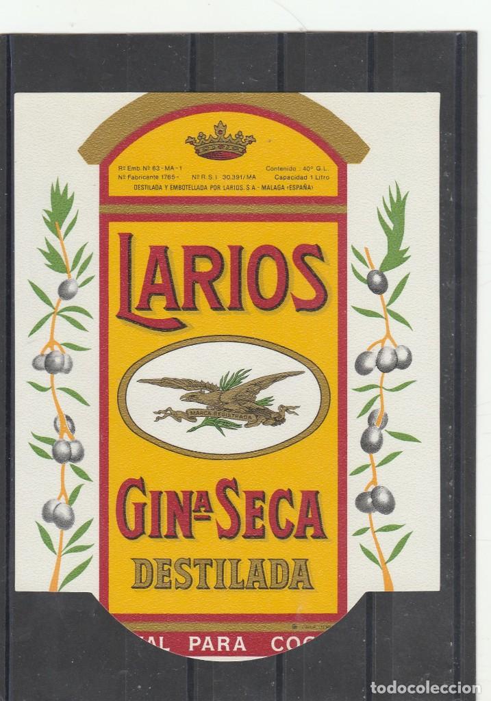 Etiquetas antiguas: ETIQUETAS DE VINOS - DESTILERIA LARIOS - GINEBRA - NUEVA