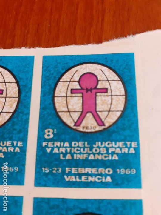 Etiquetas antiguas: 10 pegatinas Feria del Juguete de Valencia - Foto 2