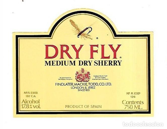 Etiquetas antiguas: ETIQUETA DE VINO. DRY FLY. MEDIUM DRY SHERRY. - Foto 1