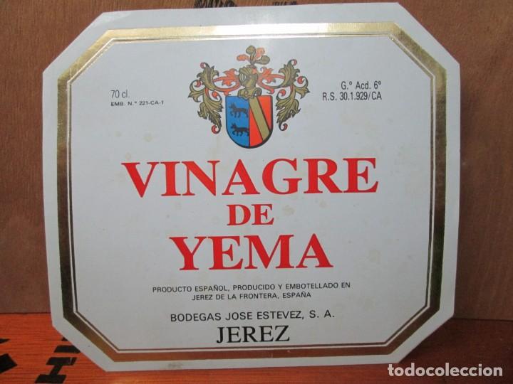 Old Labels: ANTIGUA ETIQUETA, VINAGRE DE YEMA DE JOSE ESTEVEZ JEREZ