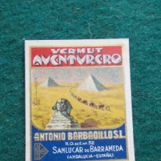Etiquetas antiguas: ETIQUETA VERMUT AVENTURERO ANTONIO BARBADILLO SANLUCAR PEQUEÑA 5,8X5. Lote 197180152