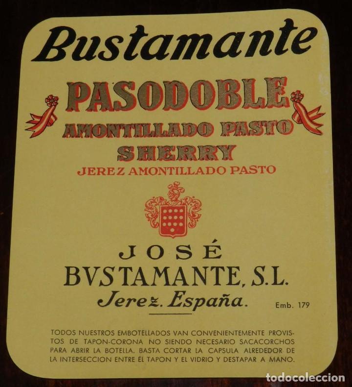 Etichette antiche: ETIQUETA DE AMONTILLADO PASTO SHERRY, PASODOBLE, BUSTAMANTE - JEREZ AMONTILLADO PASTO - BODEGAS JOS&Eacute;