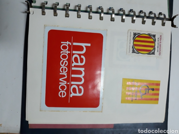 Etichette antiche: Carpeta con m&aacute;s de 150 etiquetas y adhesivos a&ntilde;os 1940 a 1980