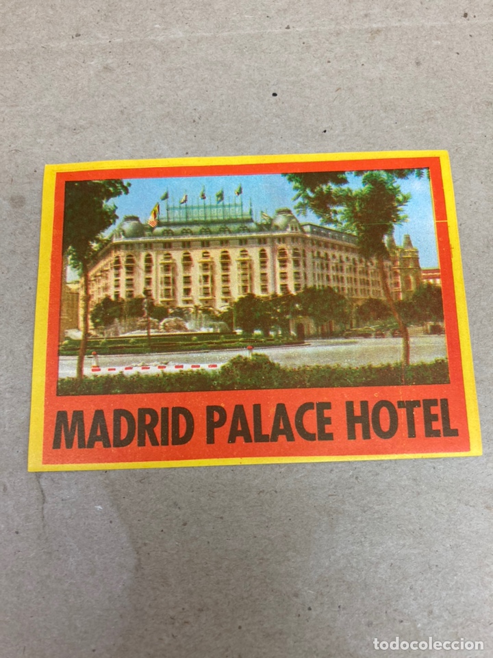 Etiquetas antiguas: Etiqueta de maleta hotel Madrid Palace