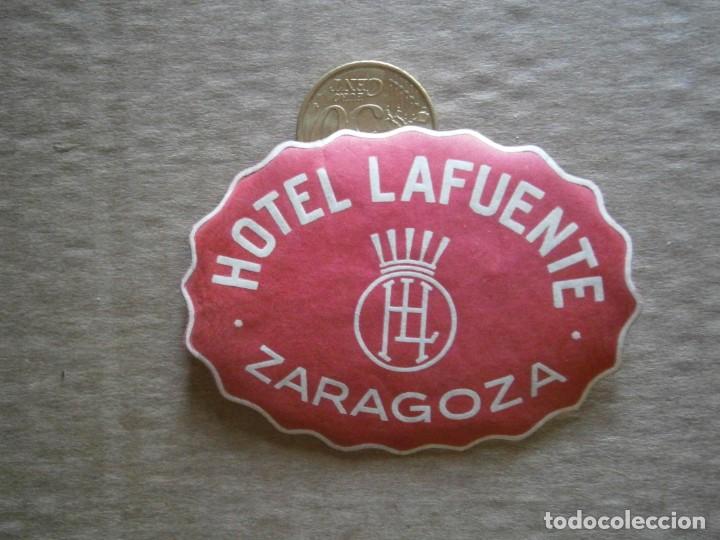 Etiquetas antiguas: ETIQUETA DE ZARAGOZA A&Ntilde;OS 30/40.HOTEL LA FUENTE ZARAGOZA