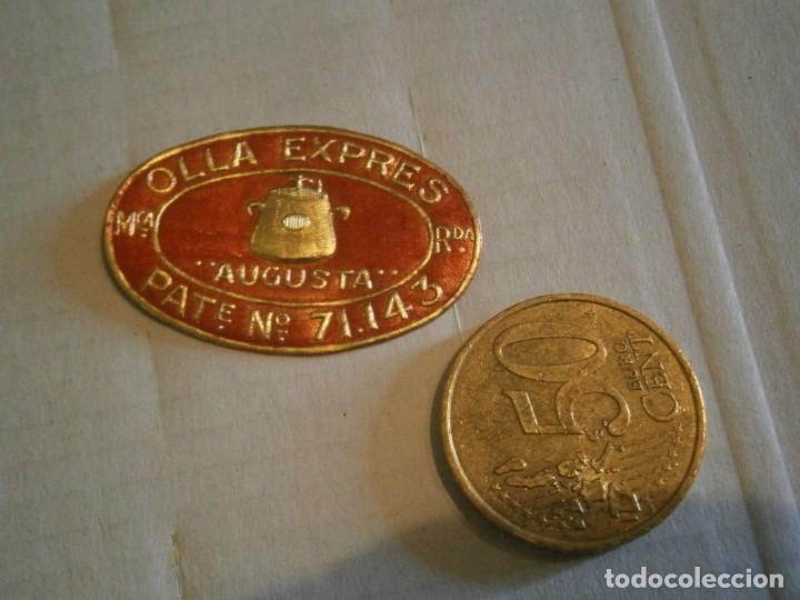 Etiquetas antiguas: ETIQUETA DE ZARAGOZA A&Ntilde;OS 30/40. OLLA EXPRESS. (AUGUSTA)