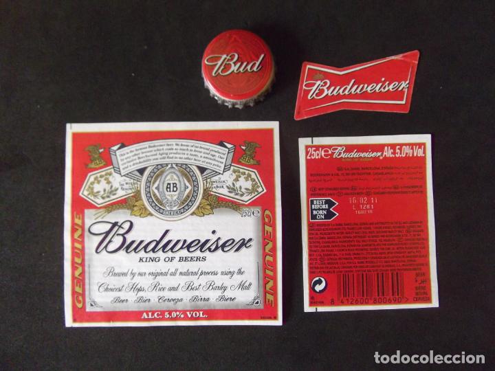 Old Labels: CERVEZA-V9-K-4-ETIQUETAS Y CHAPA-BUDWEISER