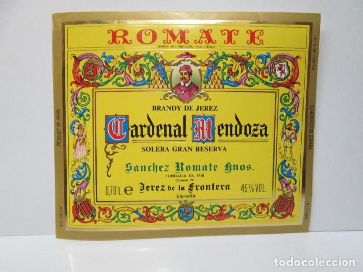 Etiquetas antiguas: ANTIGUA ETIQUETA BRANDY CO&Ntilde;AC, ROMATE CARDENAL MENDOZA