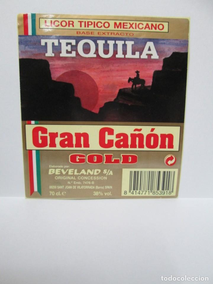 Etiquetas antiguas: ANTIGUA ETIQUETA BRANDY CO&Ntilde;AC, TEQUILA GRAN CA&Ntilde;ON