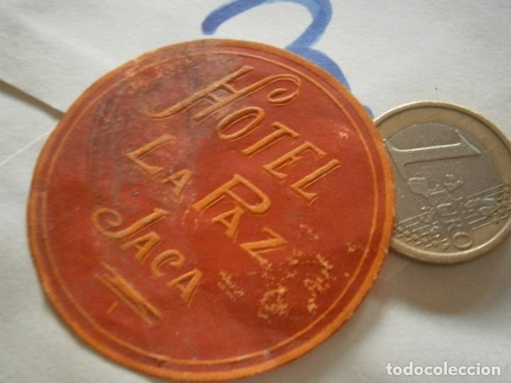 Etiquetas antiguas: ETIQUETA A&Ntilde;OS 30/40, HOTEL LA PAZ (JACA)