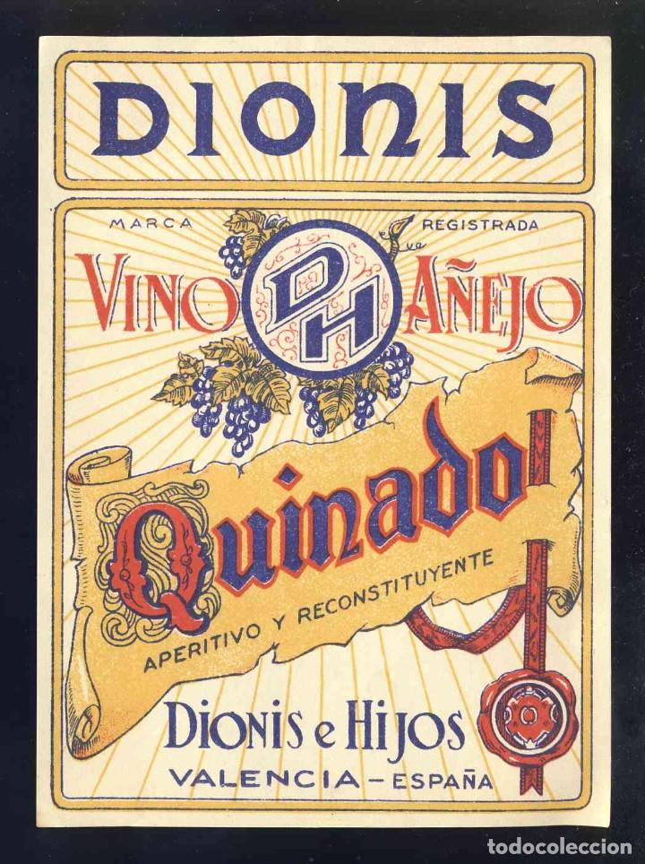Etiquetas antiguas: Etiqueta de licor: Vino a&ntilde;ejo QUINADO DIONIS de Valencia