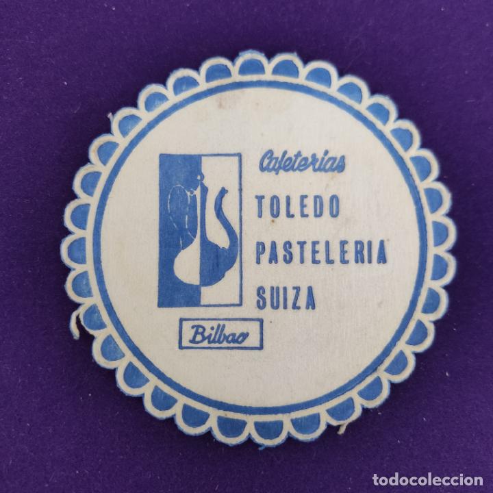 Etichette antiche: POSAVASOS DE BILBAO (VIZCAYA). CAFETERIAS TOLEDO PASTELERIA SUIZA.