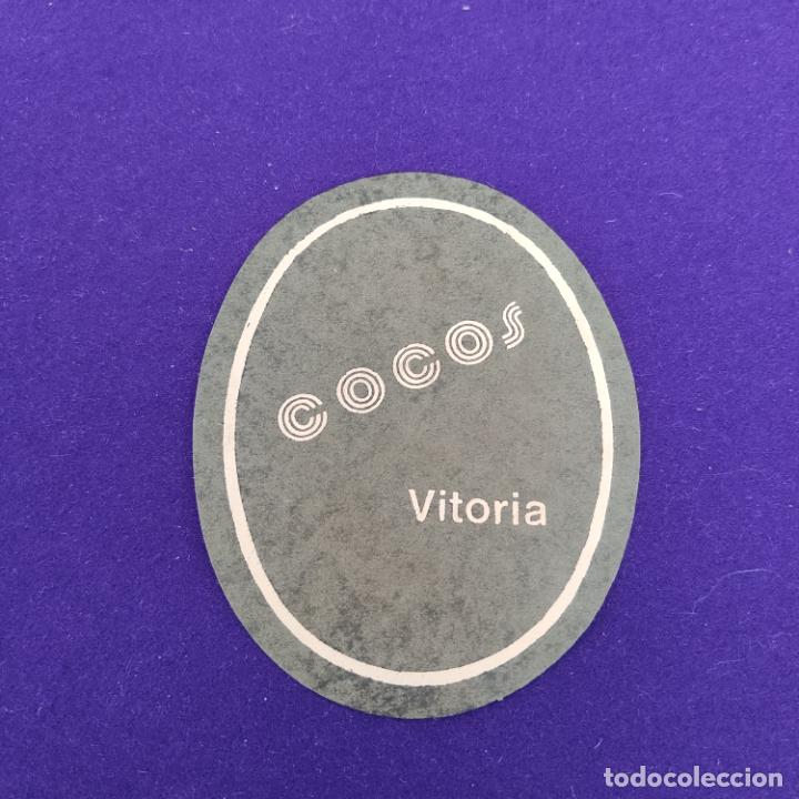 Etiquetas antiguas: POSAVASOS DE VITORIA (ALAVA). COCOS. - Foto 1