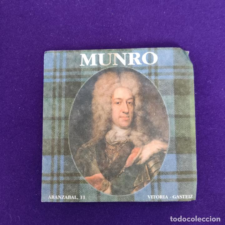 Etiquetas antiguas: POSAVASOS DE VITORIA (ALAVA). MUNRO. - Foto 1
