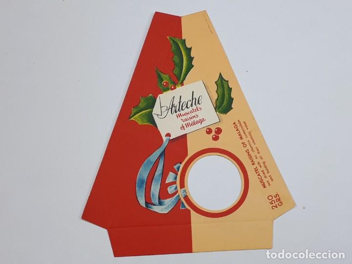 Alte Etiketten: Caja pasas M&aacute;laga, Arteche. Gr&aacute;fica Man&eacute;n, Barcelona.
