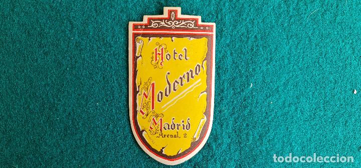 Etiquetas antiguas: ETIQUETA HOTEL MODERNO MADRID - ESPA&Ntilde;A