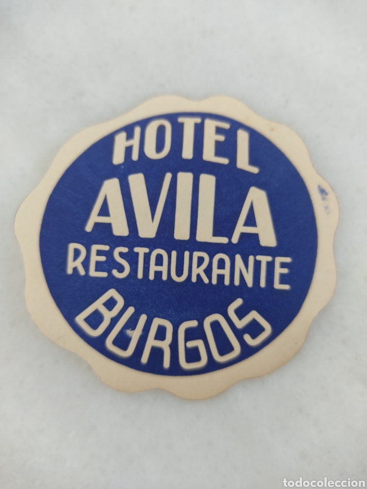 Etiquetas antiguas: Etiqueta pegatina hotel Avila Restaurante Burgos azul