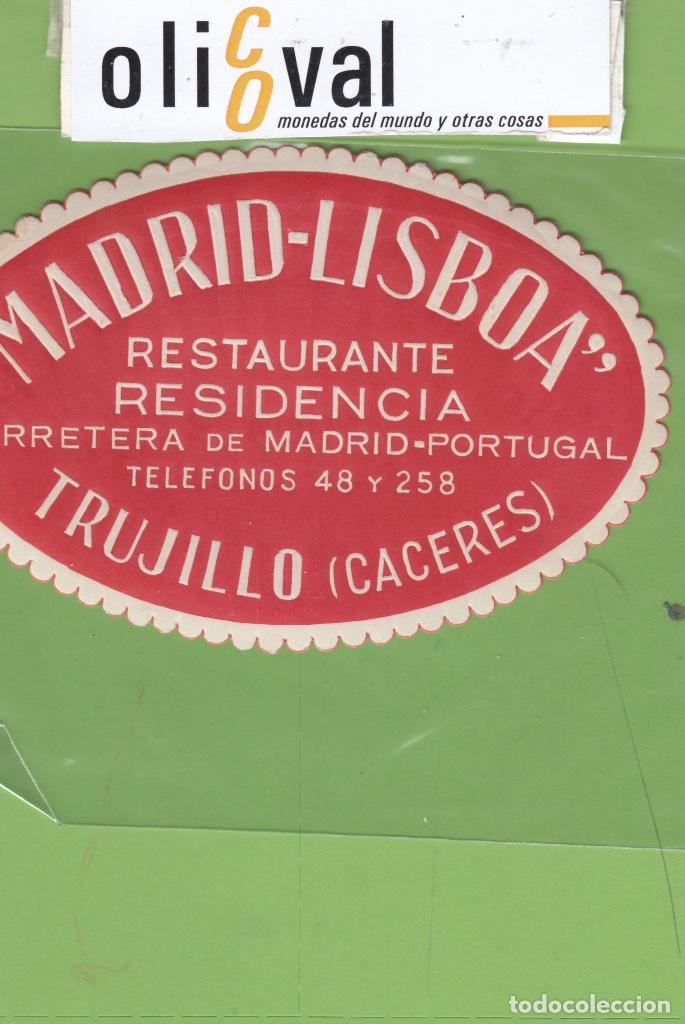Etiquetas antiguas: ETIQUETA HOTEL MADRID LISBOA TRUJILLO CACERES TROQUEL OVAL ROJA 110 mm EH3305