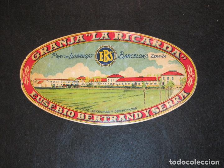 Etiquetas antiguas: PRAT DE LLOBREGAT-GRANJA LA RICARDA-EUSEBIO BERTRAND Y SERRA-ETIQUETA ANTIGUA-VER FOTOS-(K-2921)