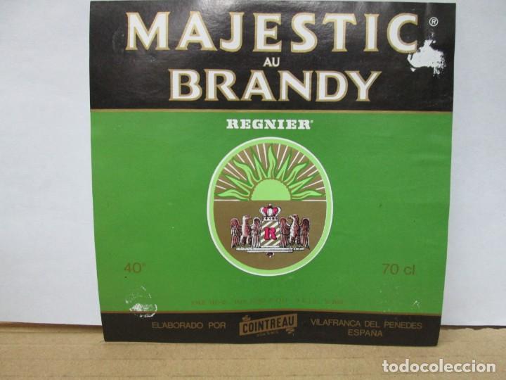 Etiquetas antiguas: ANTIGUA ETIQUETA BRANDY CO&Ntilde;AC,MAJESTIC BRANDY REGNIER