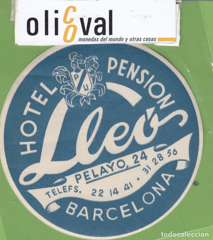 Etiquetas antiguas: ETIQUETA HOTEL PENSION LLEO DOS TELEFONOS DE SIETE CIFRAS. TROQUEL 110 mm EH3324