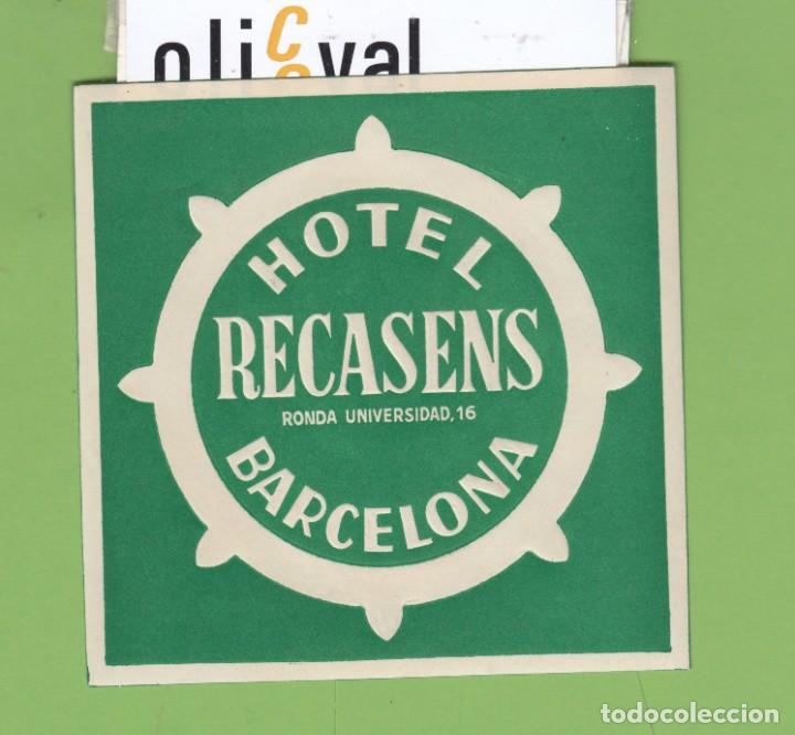 Etiquetas antiguas: ETIQUETA HOTEL RECASENS VERDE BARCELONA 95 X95 mm EH3330