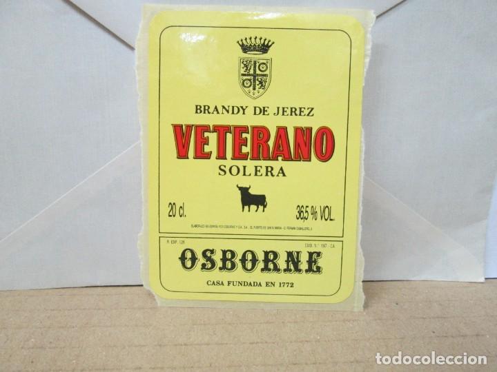 Etiquetas antiguas: ANTIGUA ETIQUETA, BRANDY VETERANO SOLERA, PEQUE&Ntilde;A