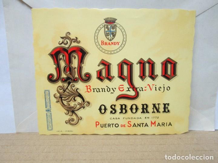 Etiquetas antiguas: ANTIGUA ETIQUETA, BRANDY MAGNO EXTRA VIEJO