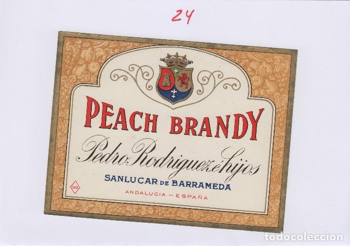 Etiquetas antiguas: PEDRO RODR&Iacute;GUEZ .SANL&Uacute;CAR SHERRY PEACH BRANDY . ETIQUETA VINO ORIGINAL ref